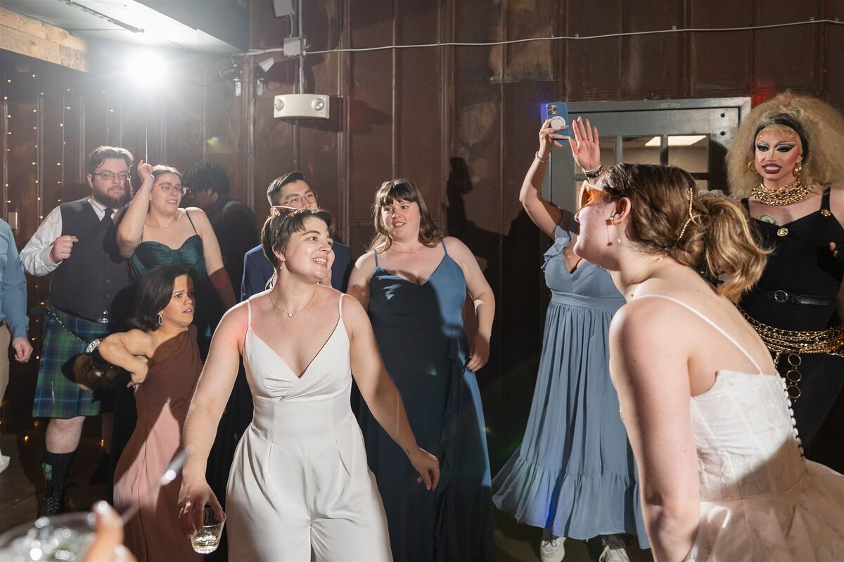 Sarah and Phoebe_Reception 2-5150_websize