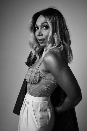 SARAH HOLLIS 26652746586