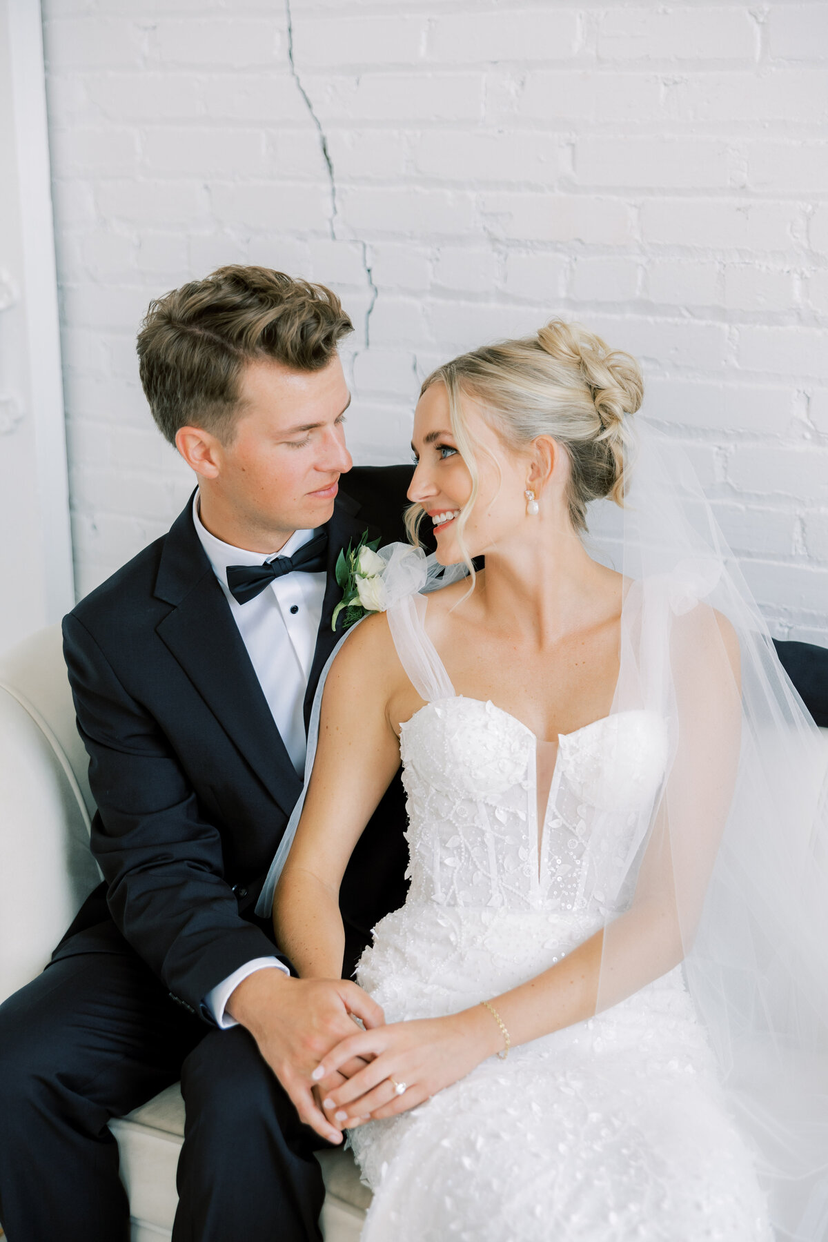 Minneapolis-wedding-photographer-32