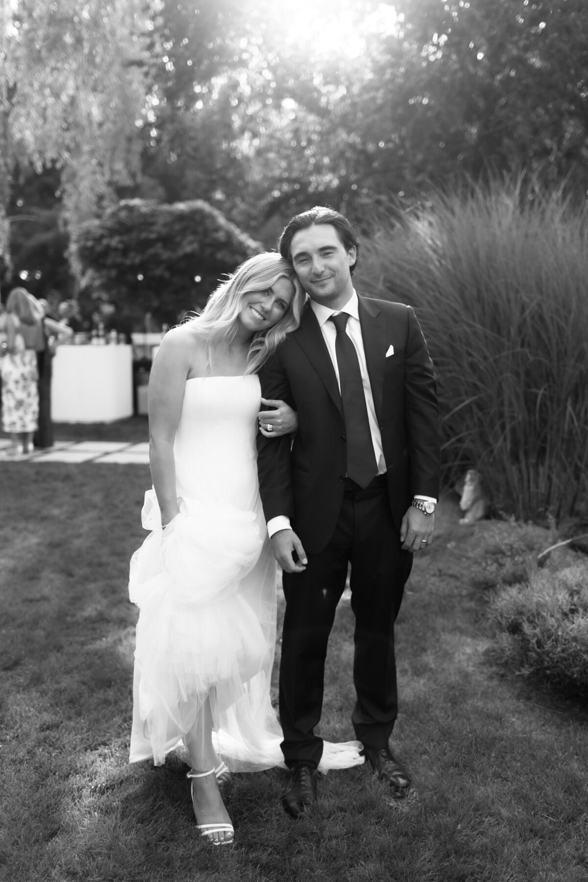 MeghanHemstra-Colourful-Vancouver-Garden-Wedding-58