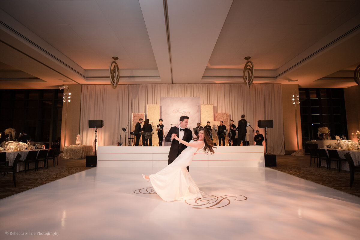 MagnoliaBluebird_InterContinental_Wedding_RebeccaIkes35