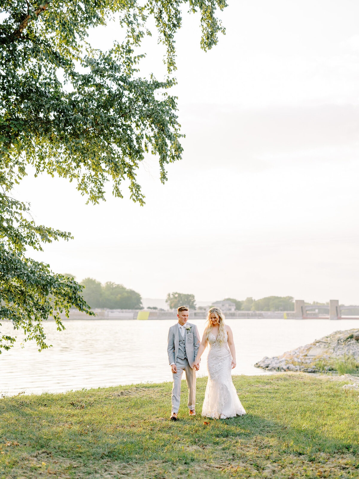 Lauren-Baker-Photography-Wisconsin-Wedding-105