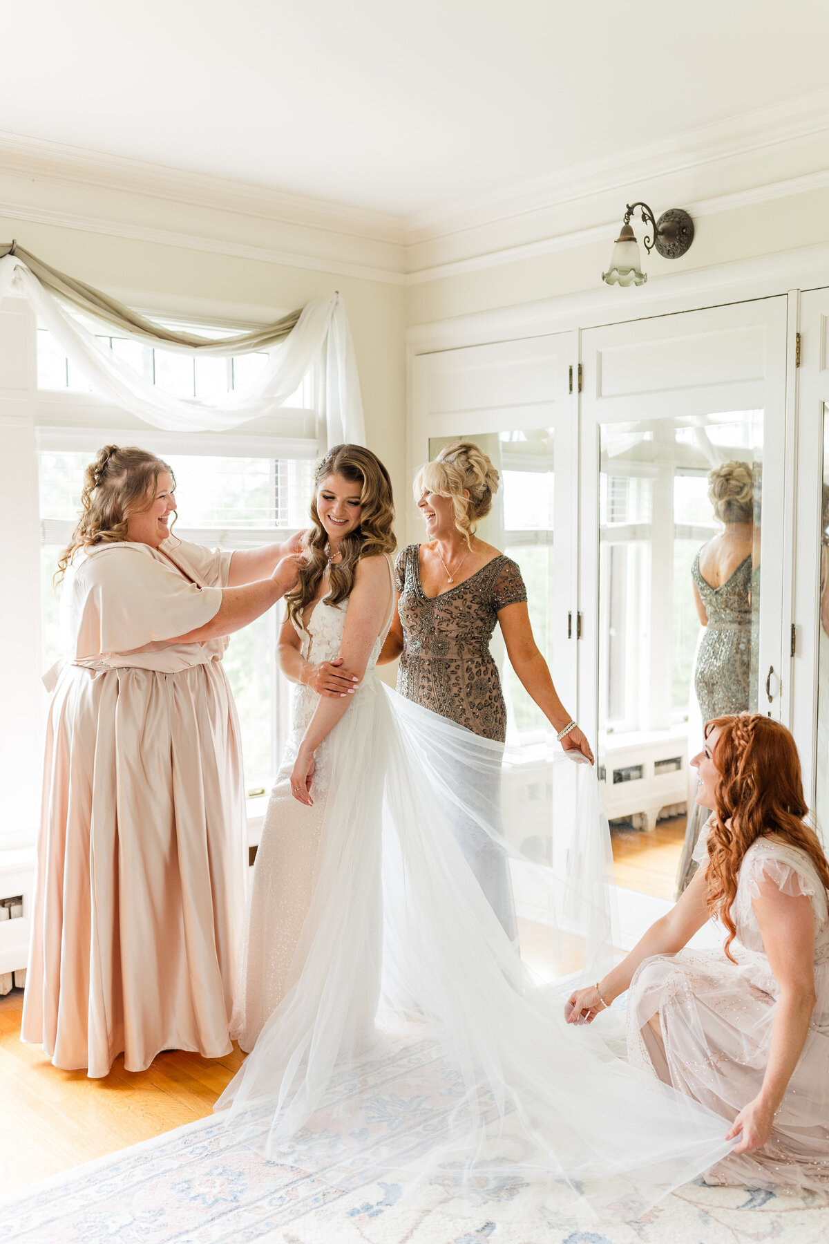 bozarth-mansion-wedding-portrait.jpeg