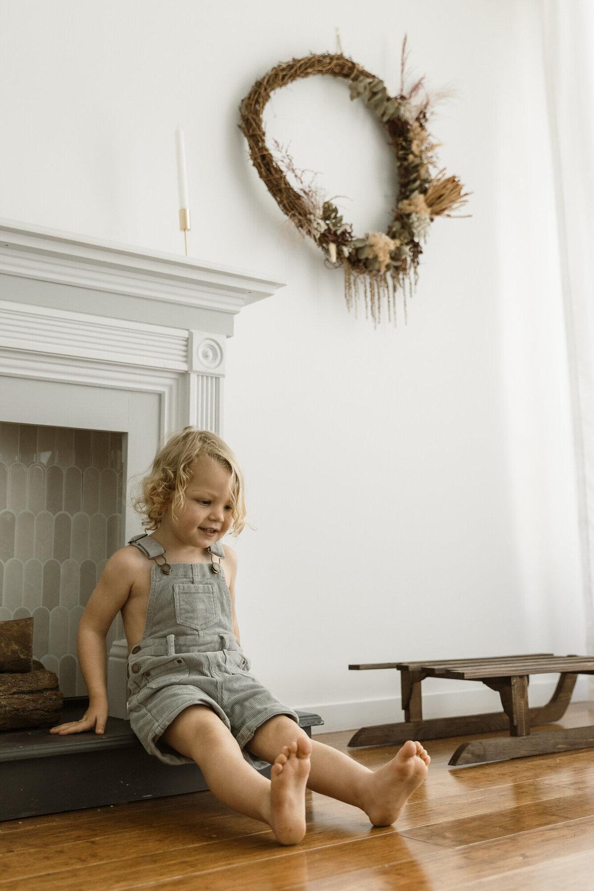 Blury Photography - Christmas Mini Photography - Mini Sessions - Christmas - Brisbane - Springfield - Ipswich - Studio Christmas Minis