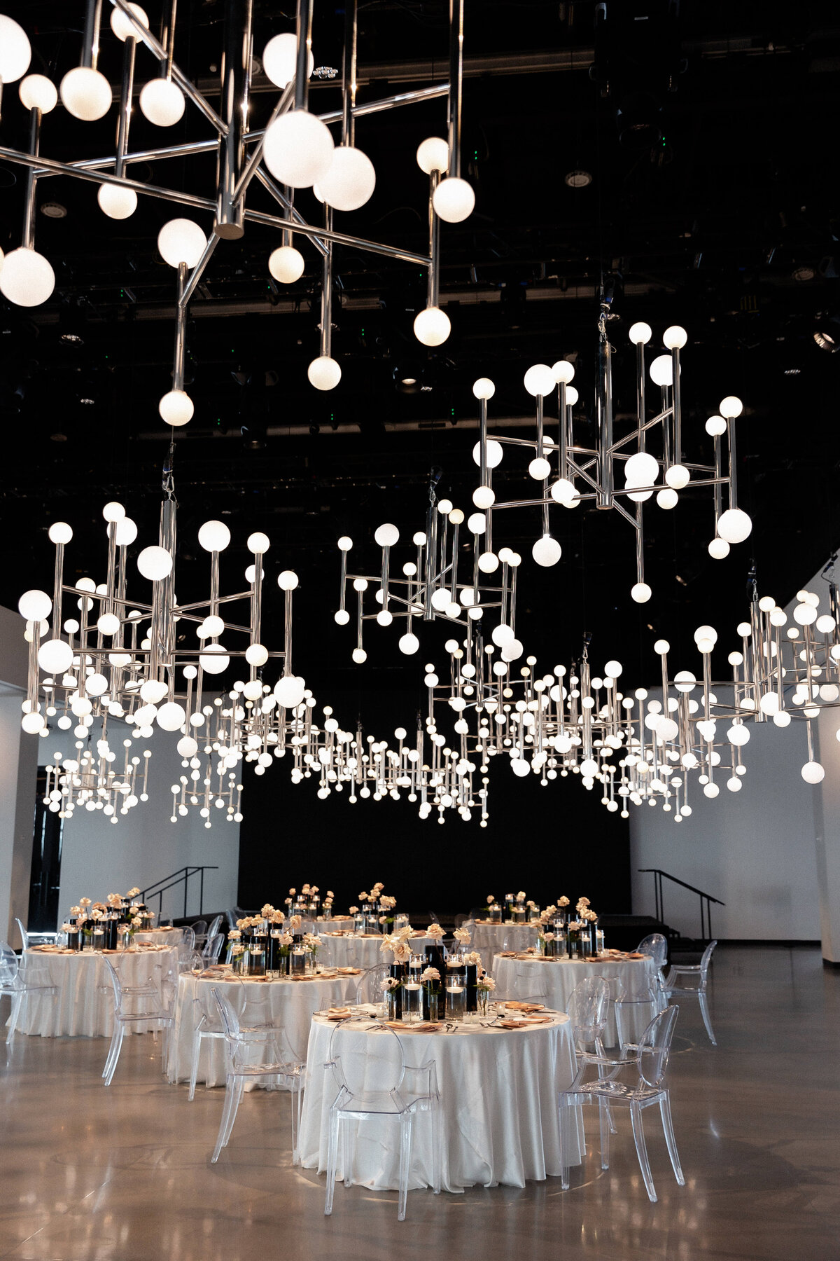 Sophisticated Weddings X The Glass House X Premier Events by Reema X Charming Images - 0177