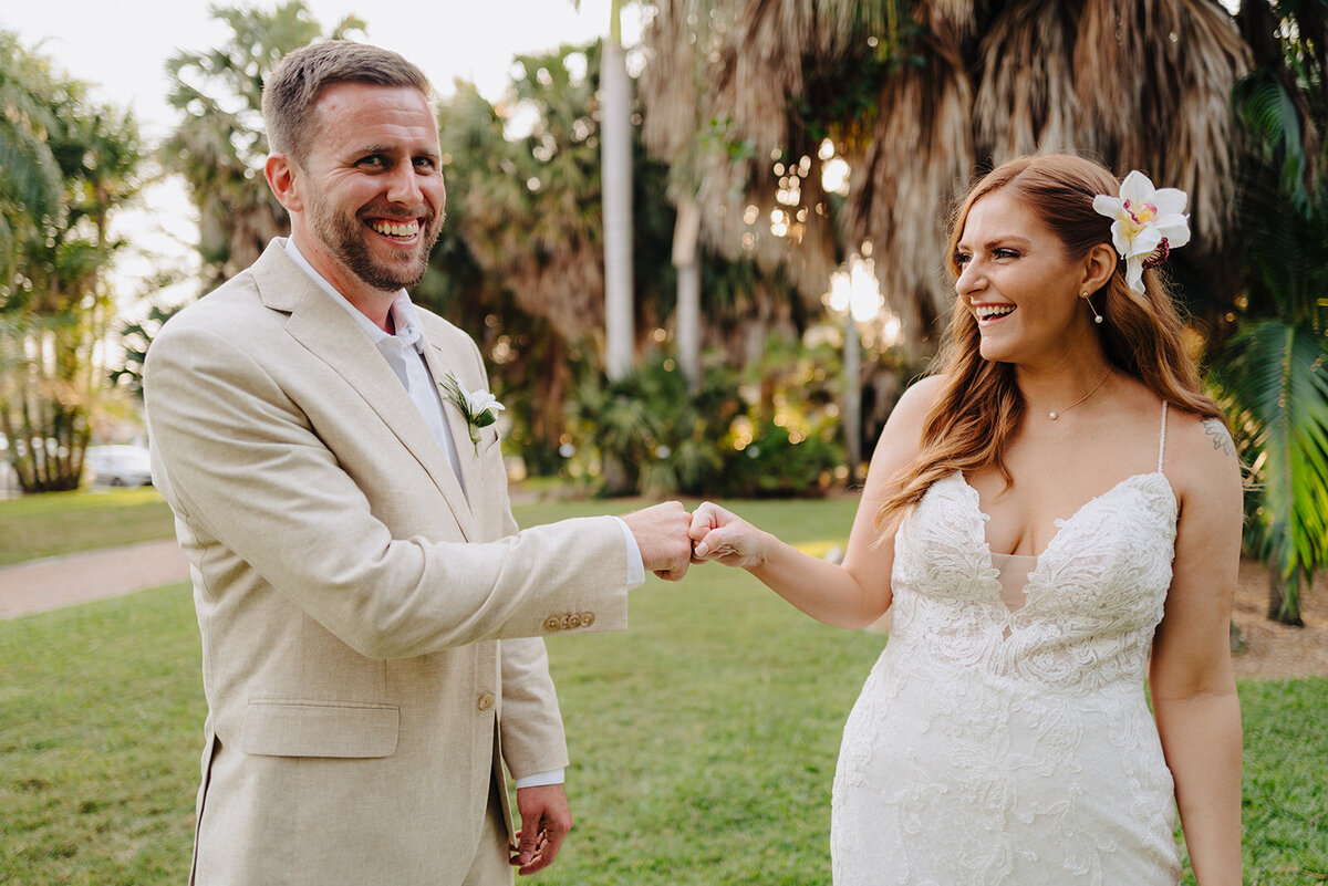 mcneile-photographer-florida-elope-gizella-kopsick-park-chantilly-chic-celebrations-11