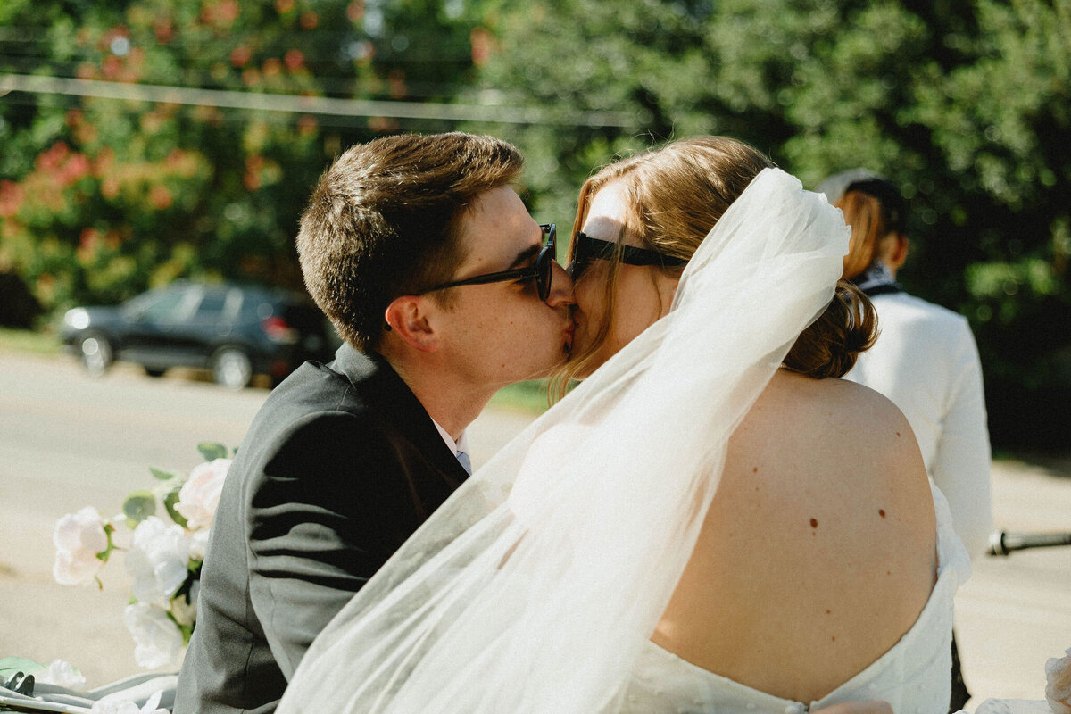 Brooke&PerronWeddingPhotos_PostPortraits_AustinWeddingPhotographer_HereafterFilms-44