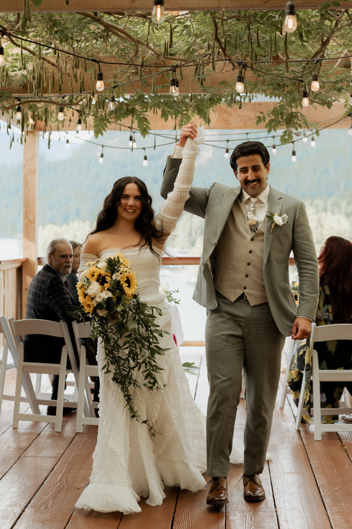 jamie-and-brian-chelsea-brown-photo-sunshine-coast-bc-wedding-photographer-87