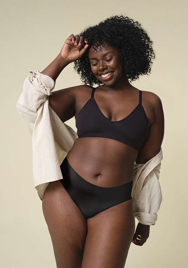 Gallery 2_0024_FA24_UW_No_Show_Triangle_Bralette_Sets_046