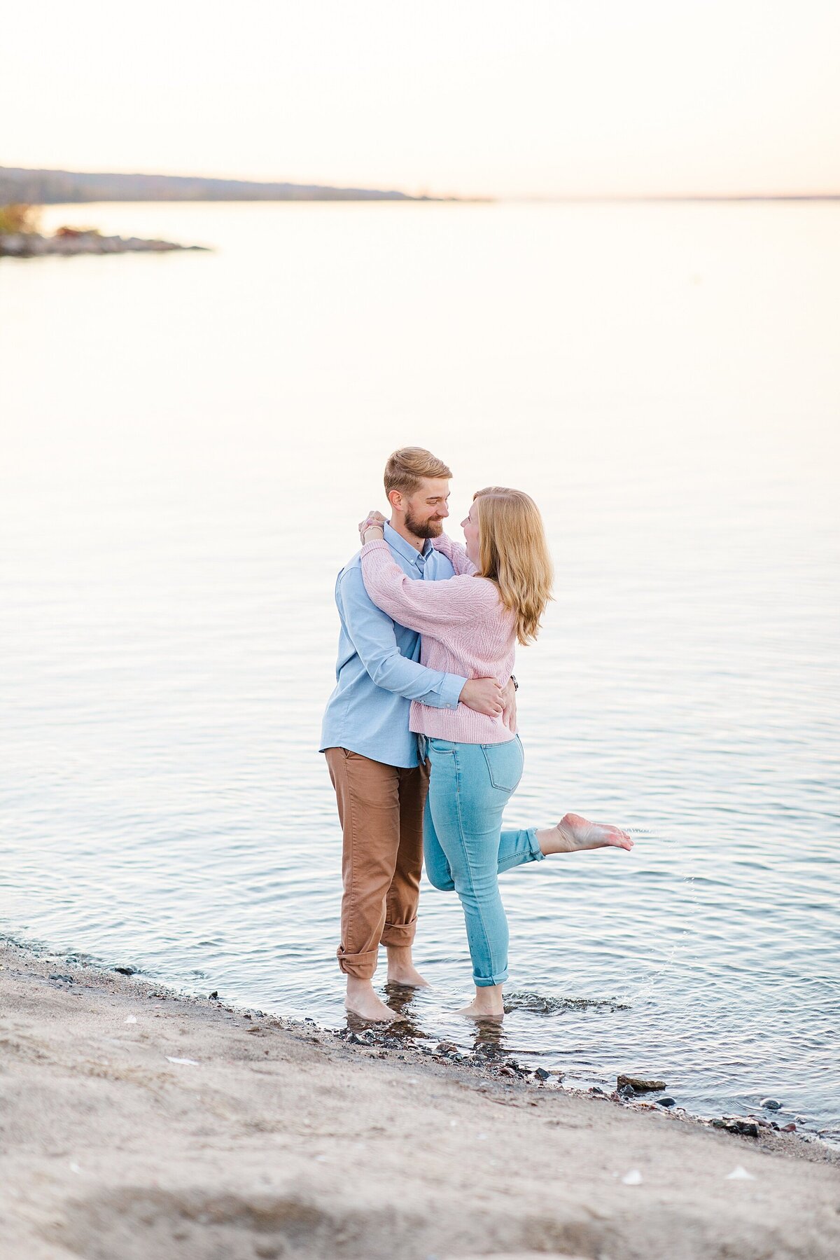 Arprior_Engagement_Brittany_Navin_Photography_0105