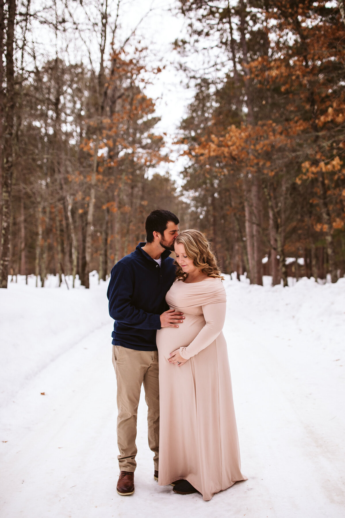 Minnesota-Alyssa Ashley Photography-maternity session-25