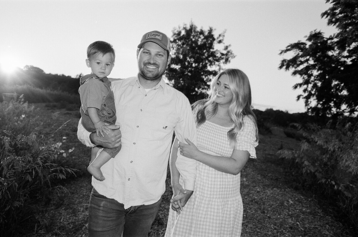 Lubeley-family-Will-DeGraw-Clever-Disarray-24