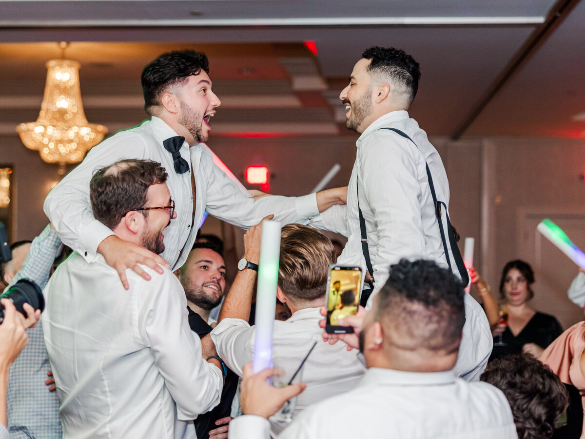 brittany-graf-photography-andrew-anthony-wedding-saint-clements-castle-portland-ct-99