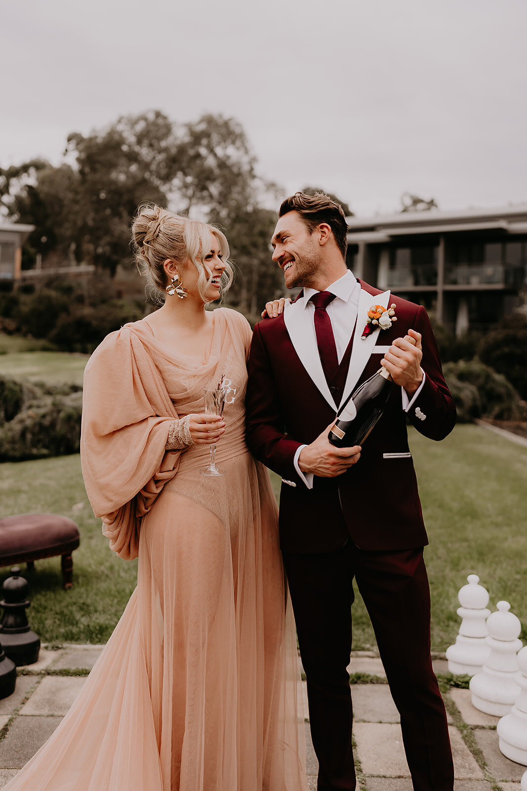 Bride-and-groom-Balgownie-Estate