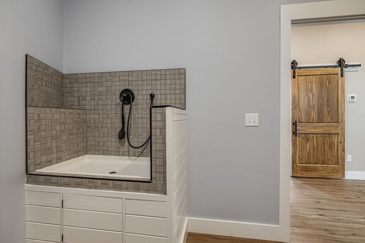 25-web-or-mls-254-bear-cliff-cir