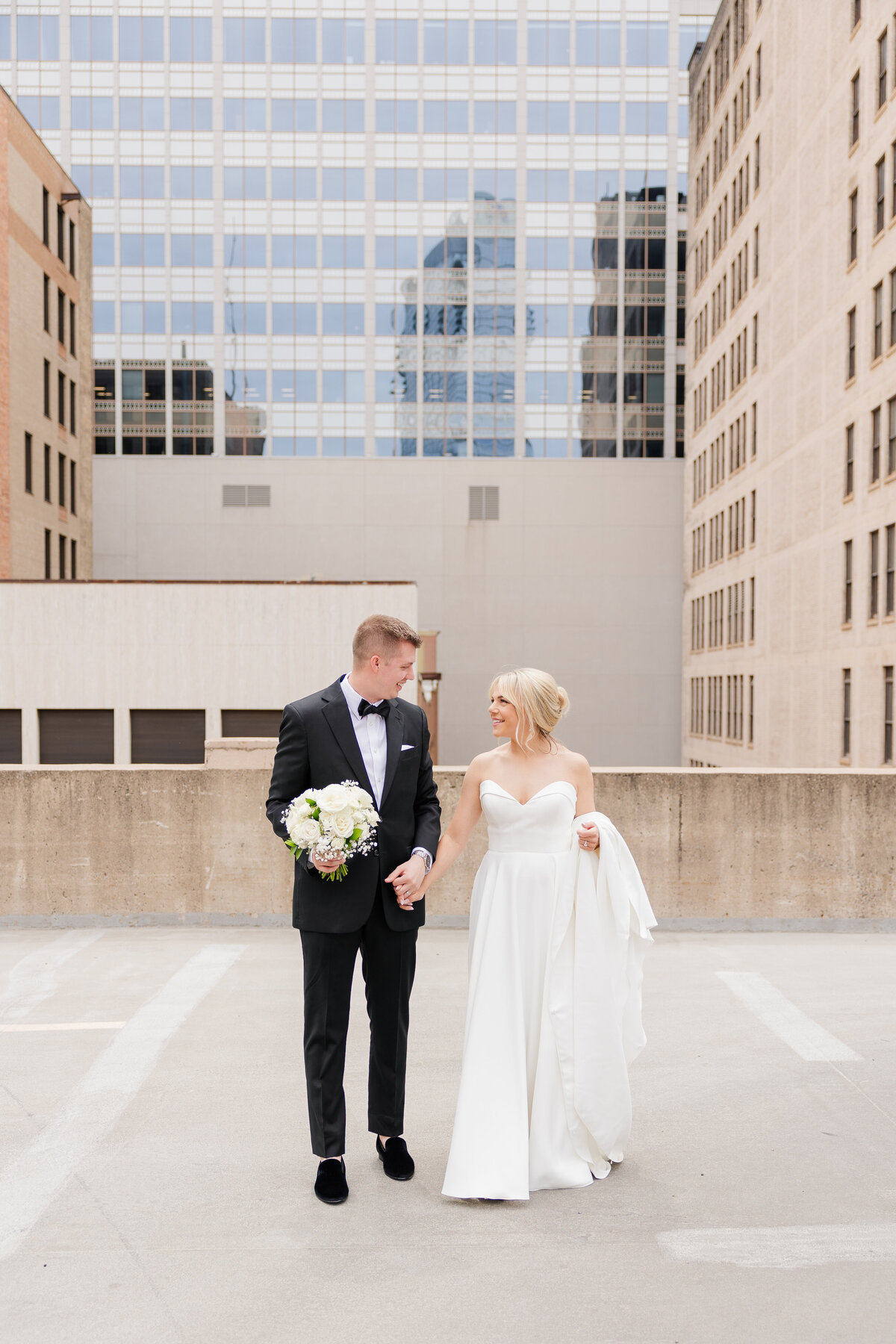 Minnesota Wedding Photographer_Malorie Jane Photography_Sneak Peek-11