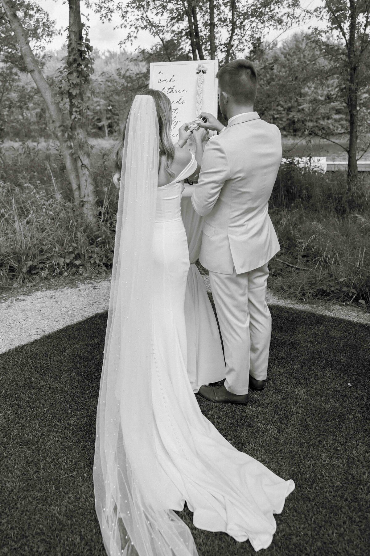 Emerald Hill Events | Promise City, Iowa Wedding Photos-42