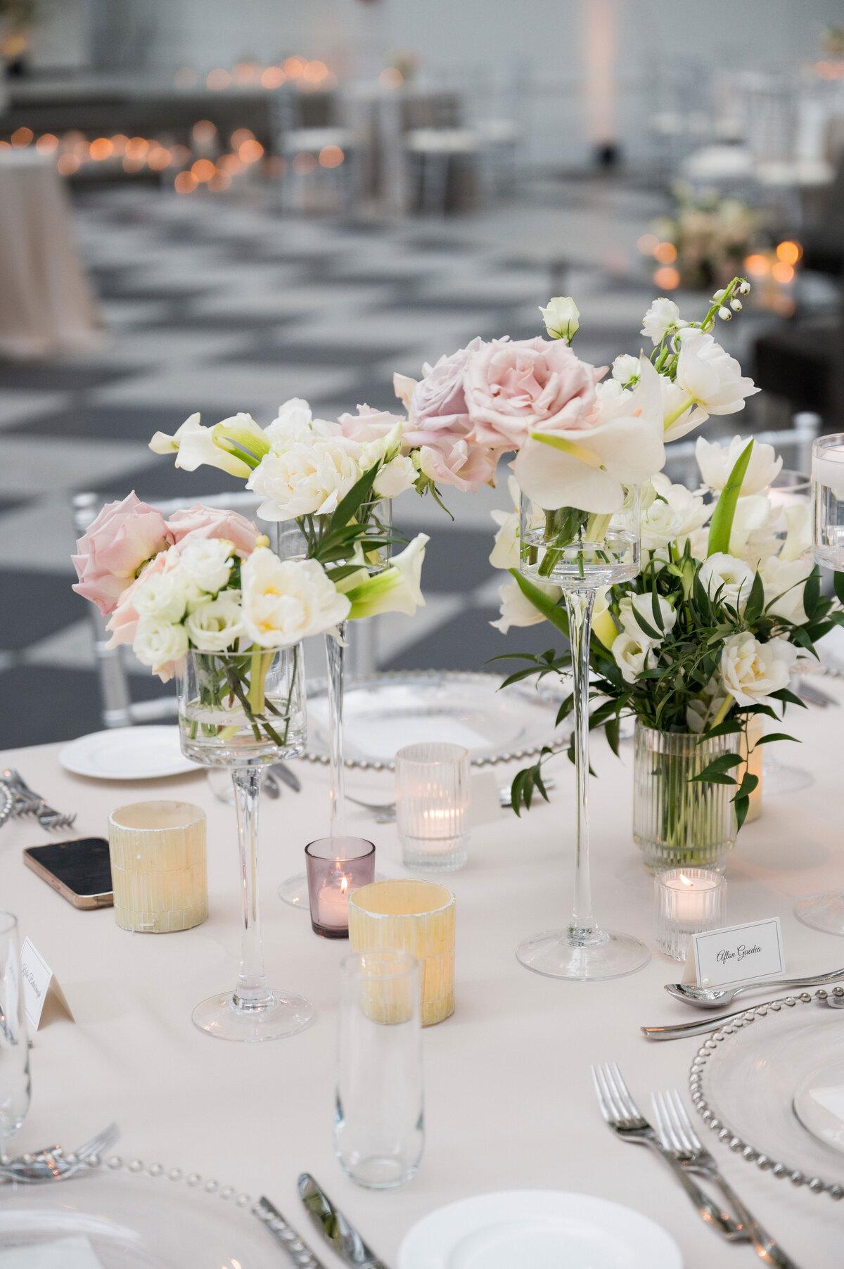 elegant wedding flowers at wintergarden ppg place