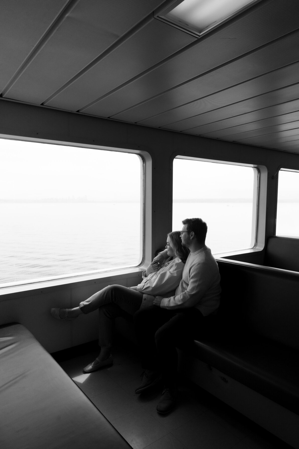 SeattleFerryCouplesPhotography88