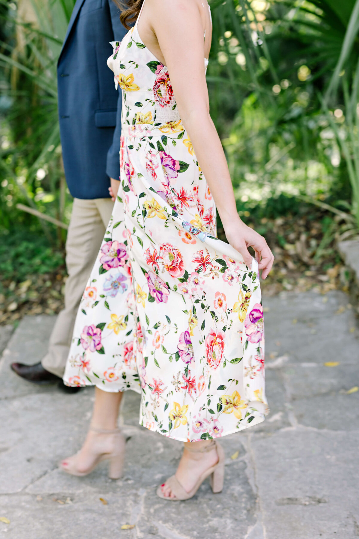 Sunset engagement photos at Laguna Gloria