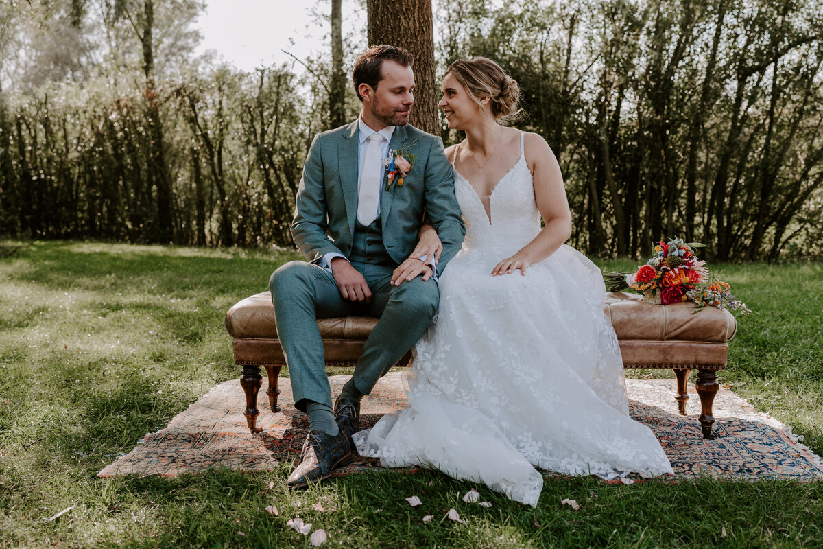 Trouwfotograaf in Zeeland. De leukste trouwlocaties in Zeeland vind je in deze blog. Door everatilroefotografie, trouwfotograaf in Middelburg,Zeeland