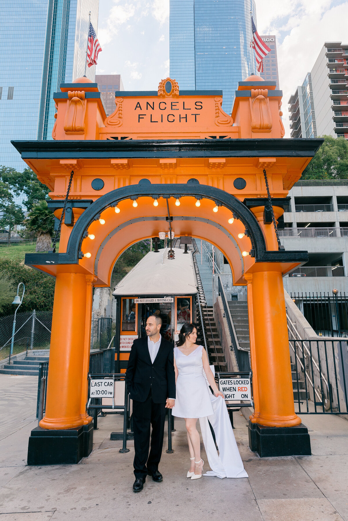 dowtown-los-angeles-Engagement-photos-6-adrian-mayra