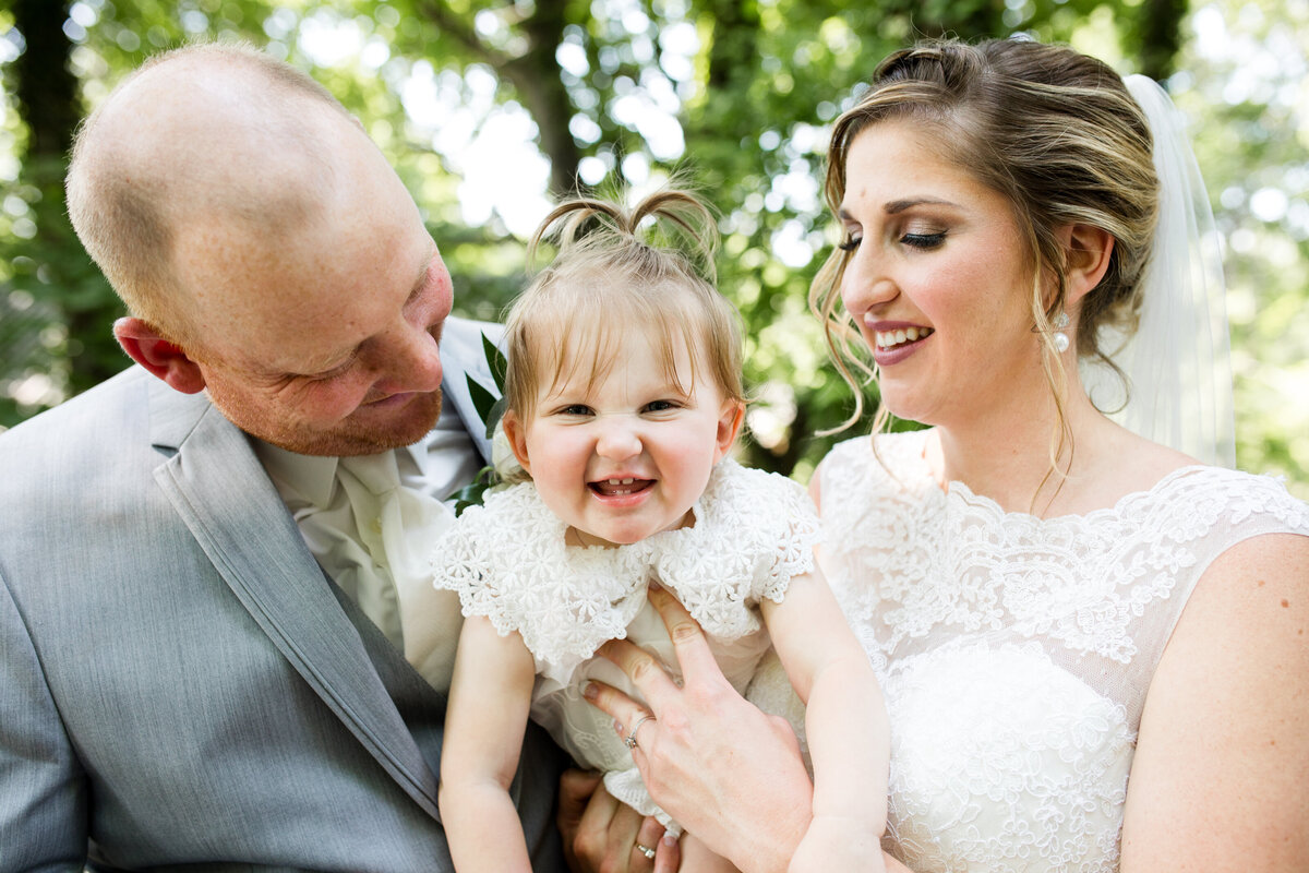 Amanda Souders Photography Fallen Tree Farm Wedding Photographer-462