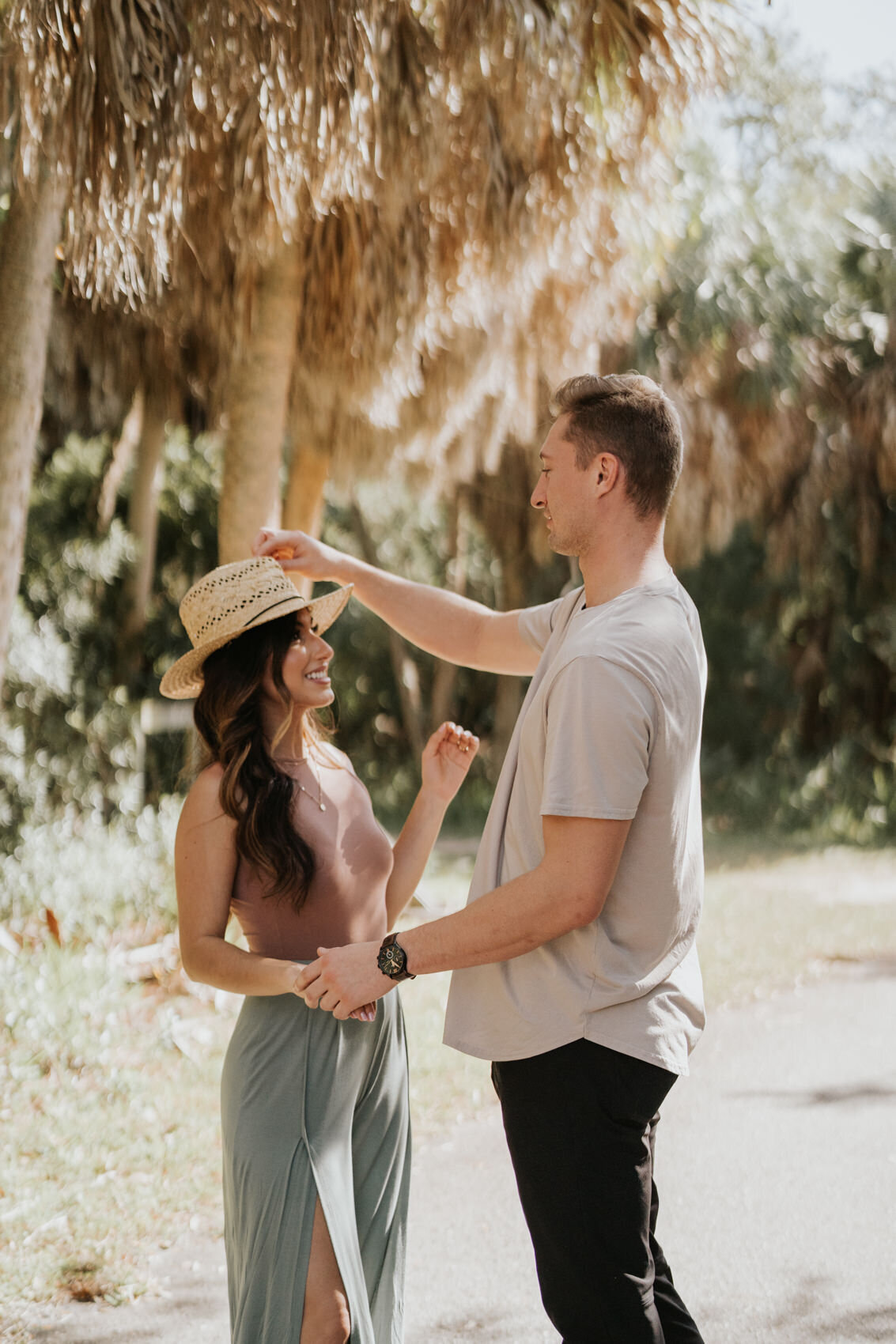 downtown-st-pete-engagement-session-22