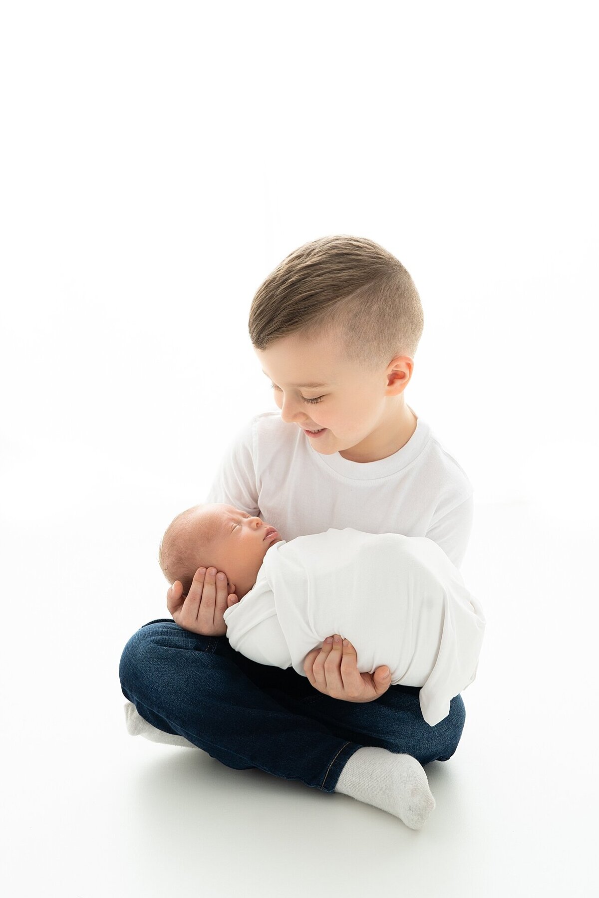 Family with Newborn Photos_02