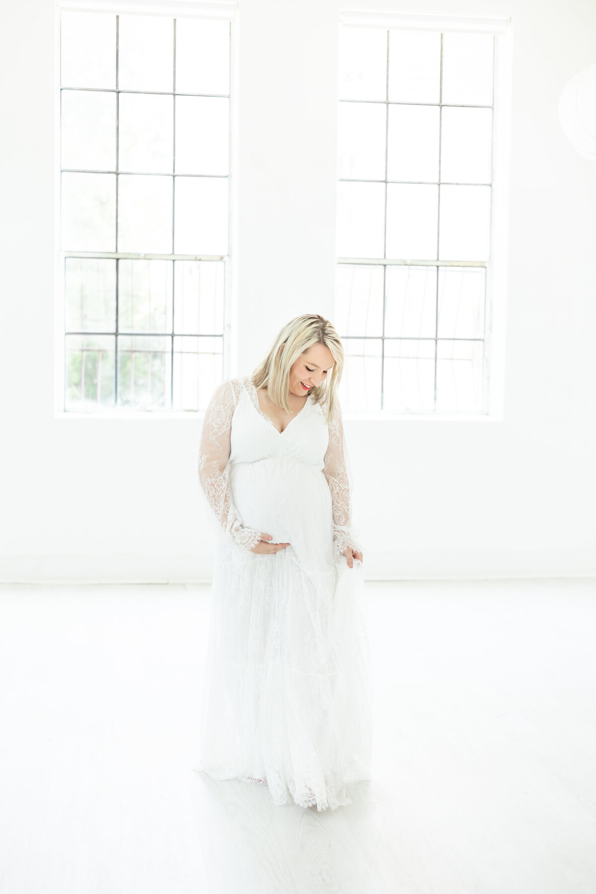 fort-worth-studio-maternity-photographer-natural-light-17