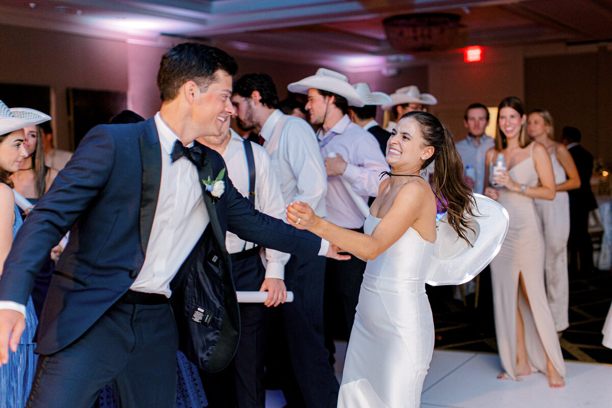 Annie & Logan's Wedding | Dallas Wedding Photographer | Sami Kathryn Photography-241