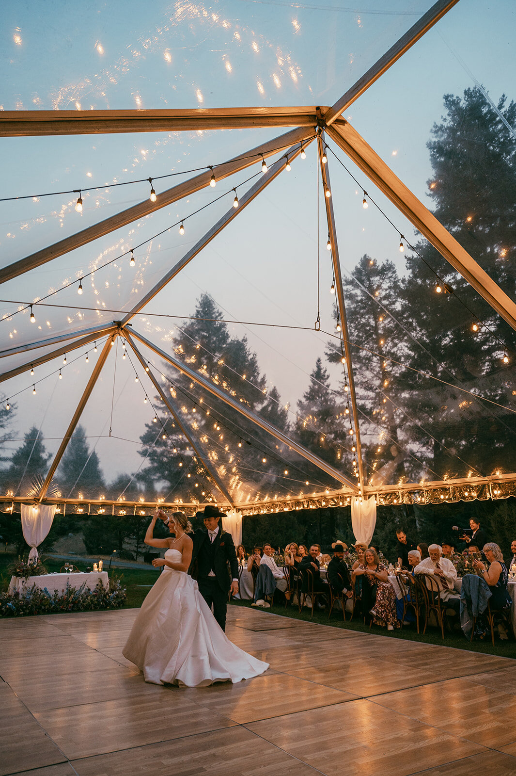 presley-gray-photo-Deerlodge-rustic-western-Montana-wedding-6569