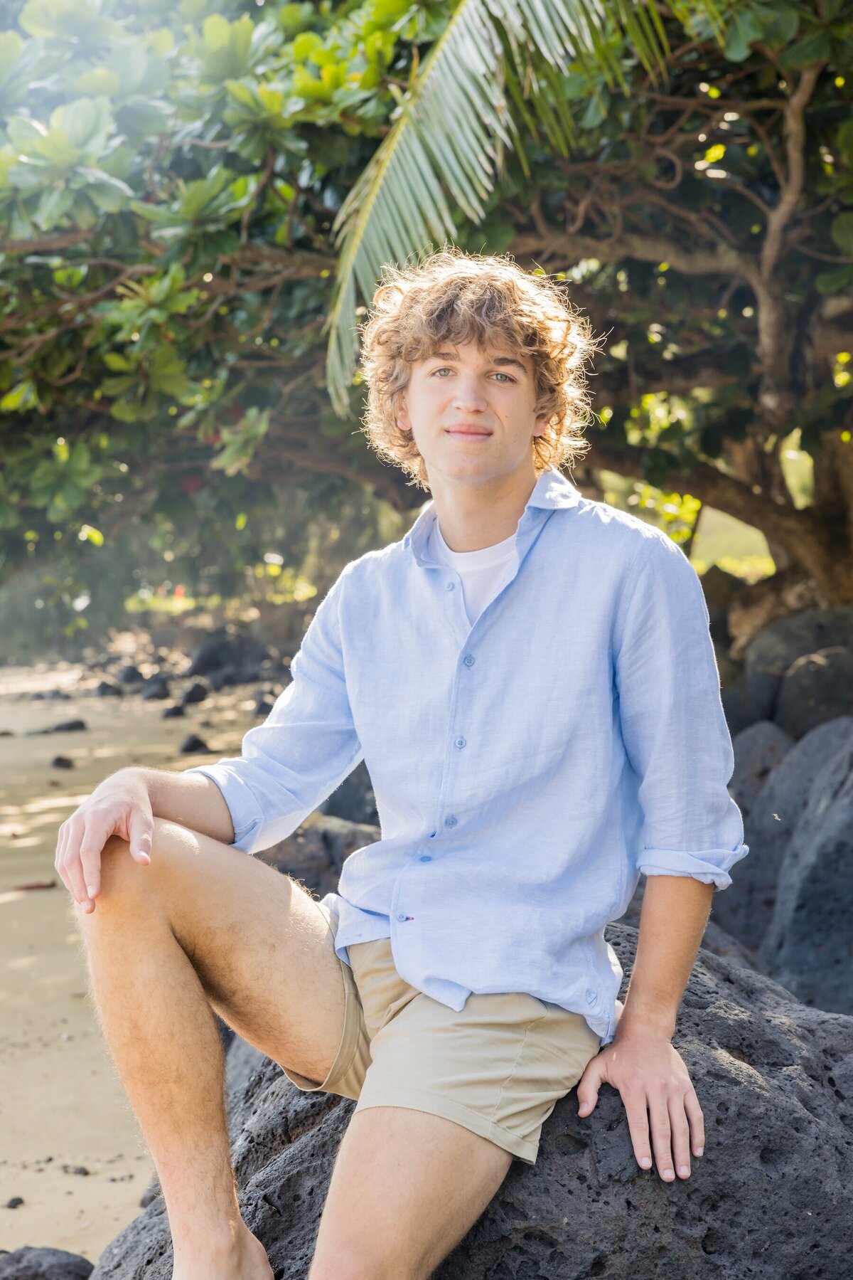 Senior portraits for guys in Kauai 