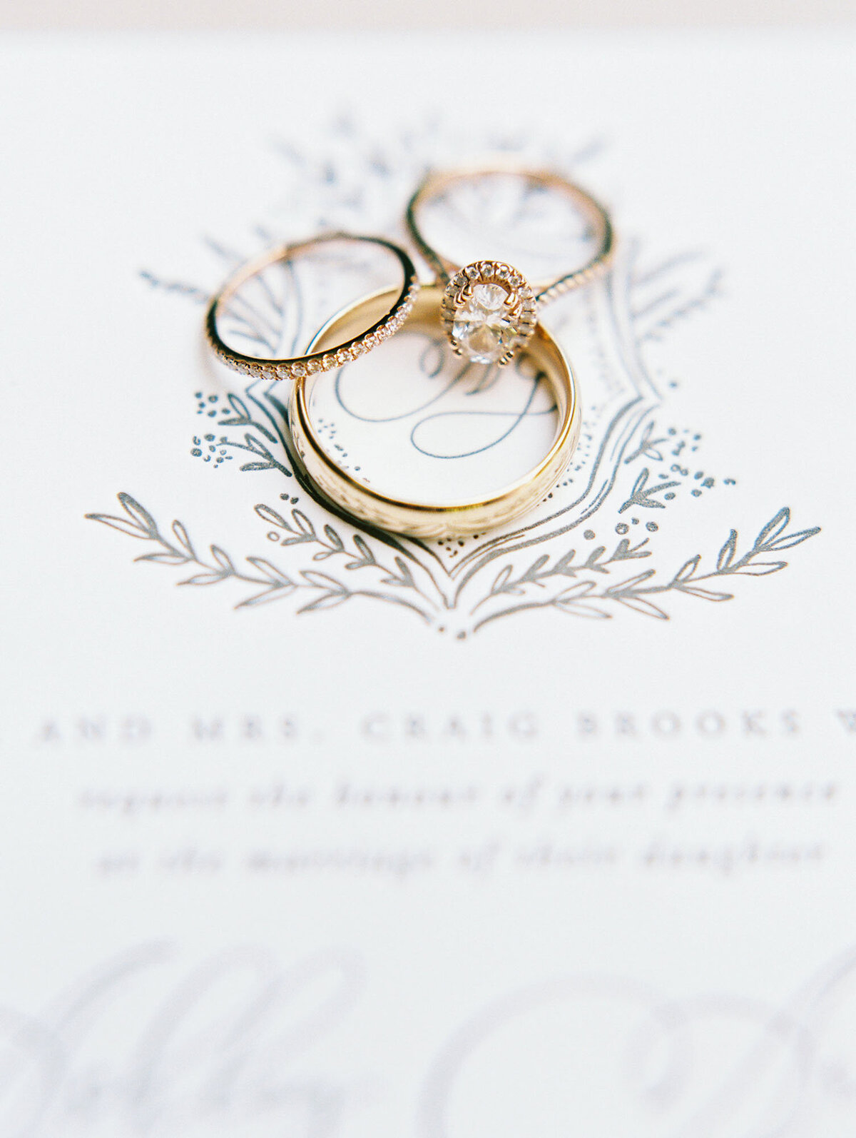 34ally-bobby-photography-fine-art-wedding-fearrington-inn-film