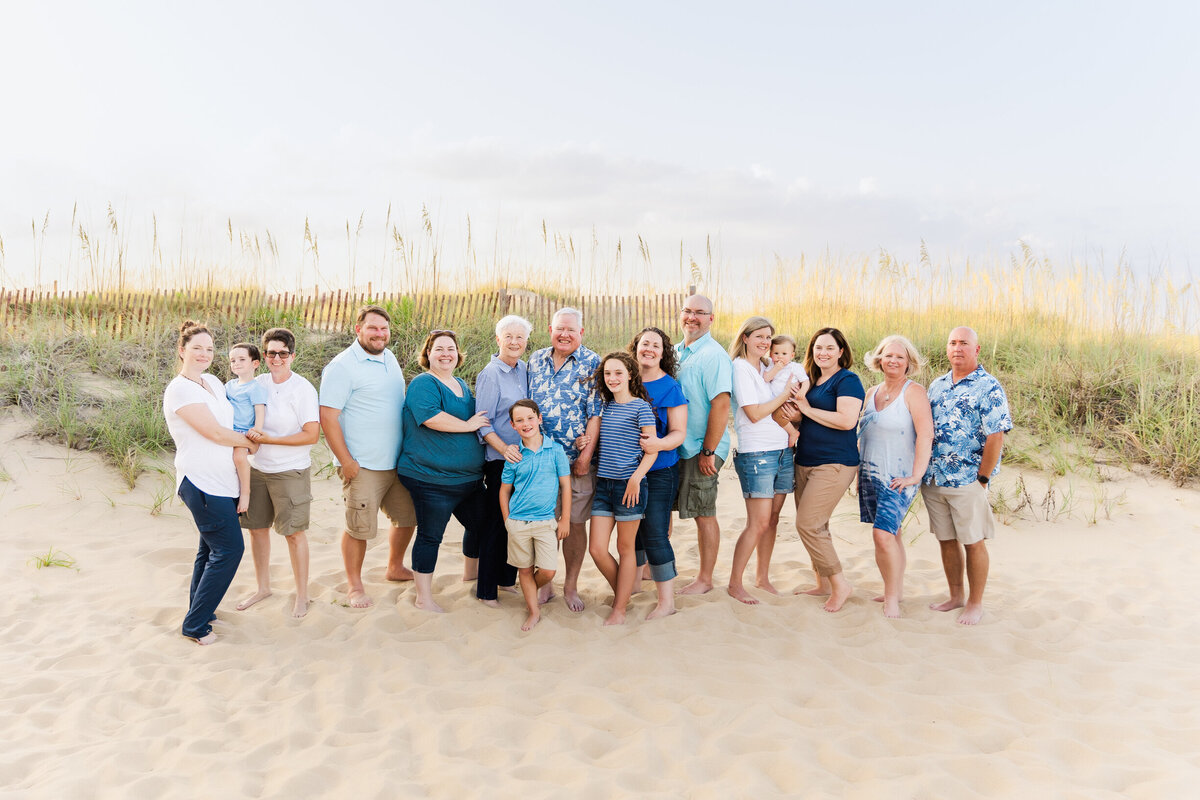 Family-Photography-Virginia-Beach-Photographer-Sami-Roy - Family - Reunion