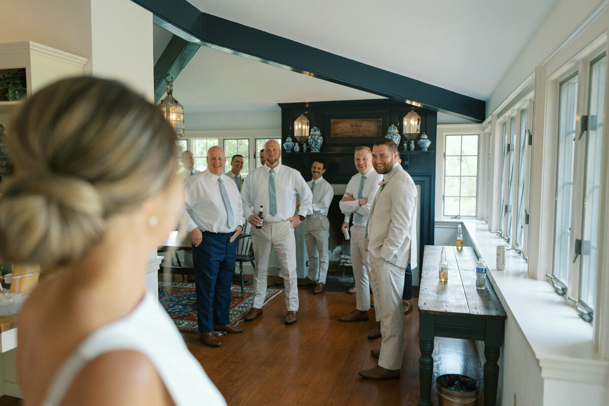 farm-at-eagles-ridge-lancaster-wedding-034