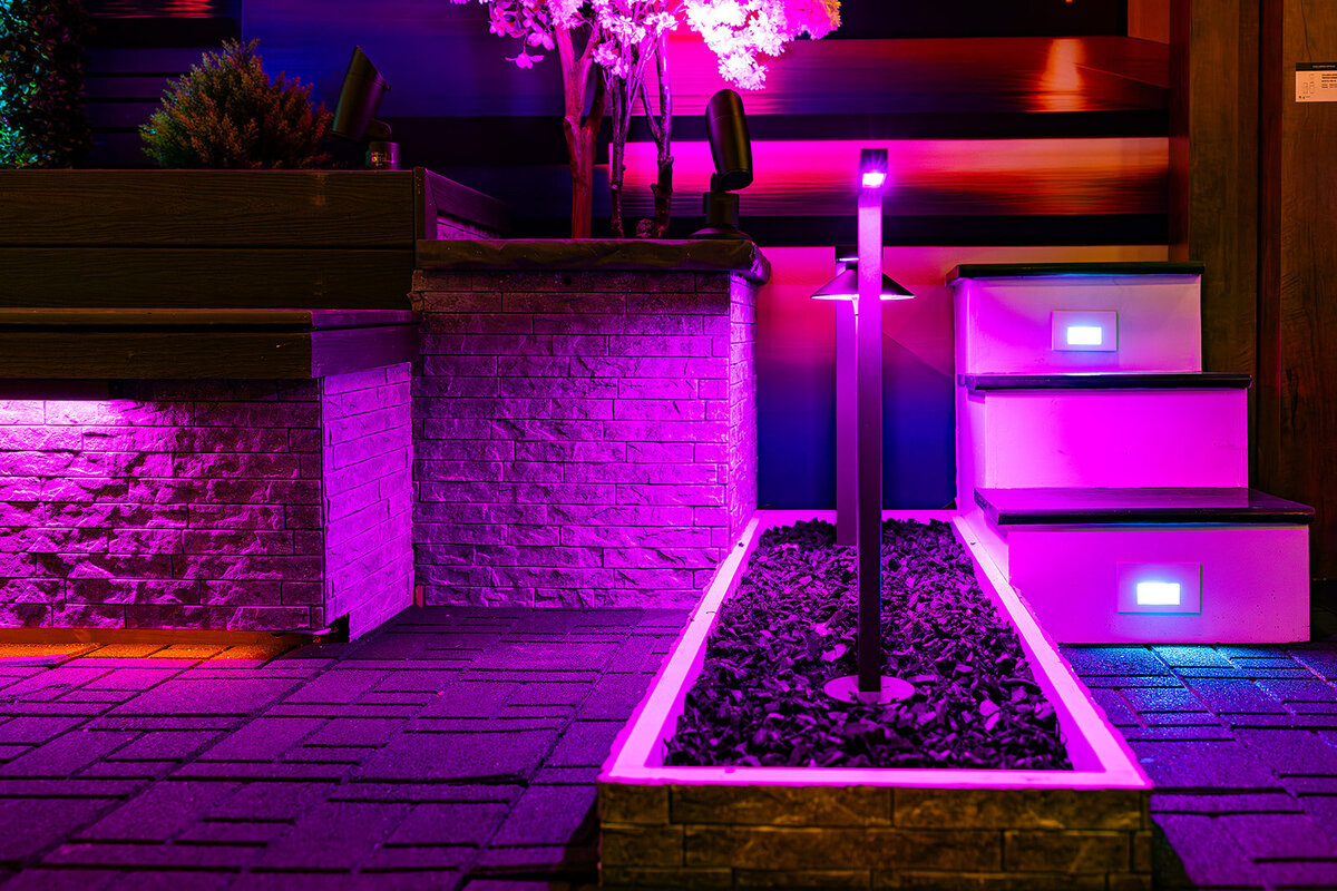 LPZ Exhibit Floor-179