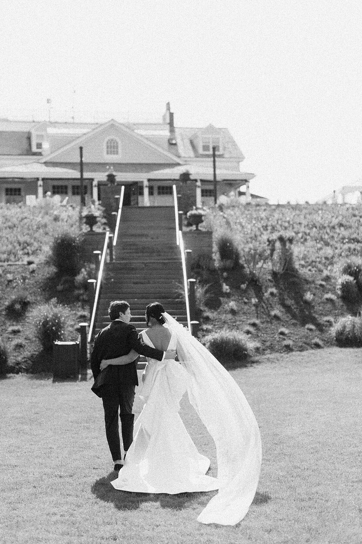 Tented Nantucket Wedding at The Westmoor Club_Jessica K Feiden Photography_0060