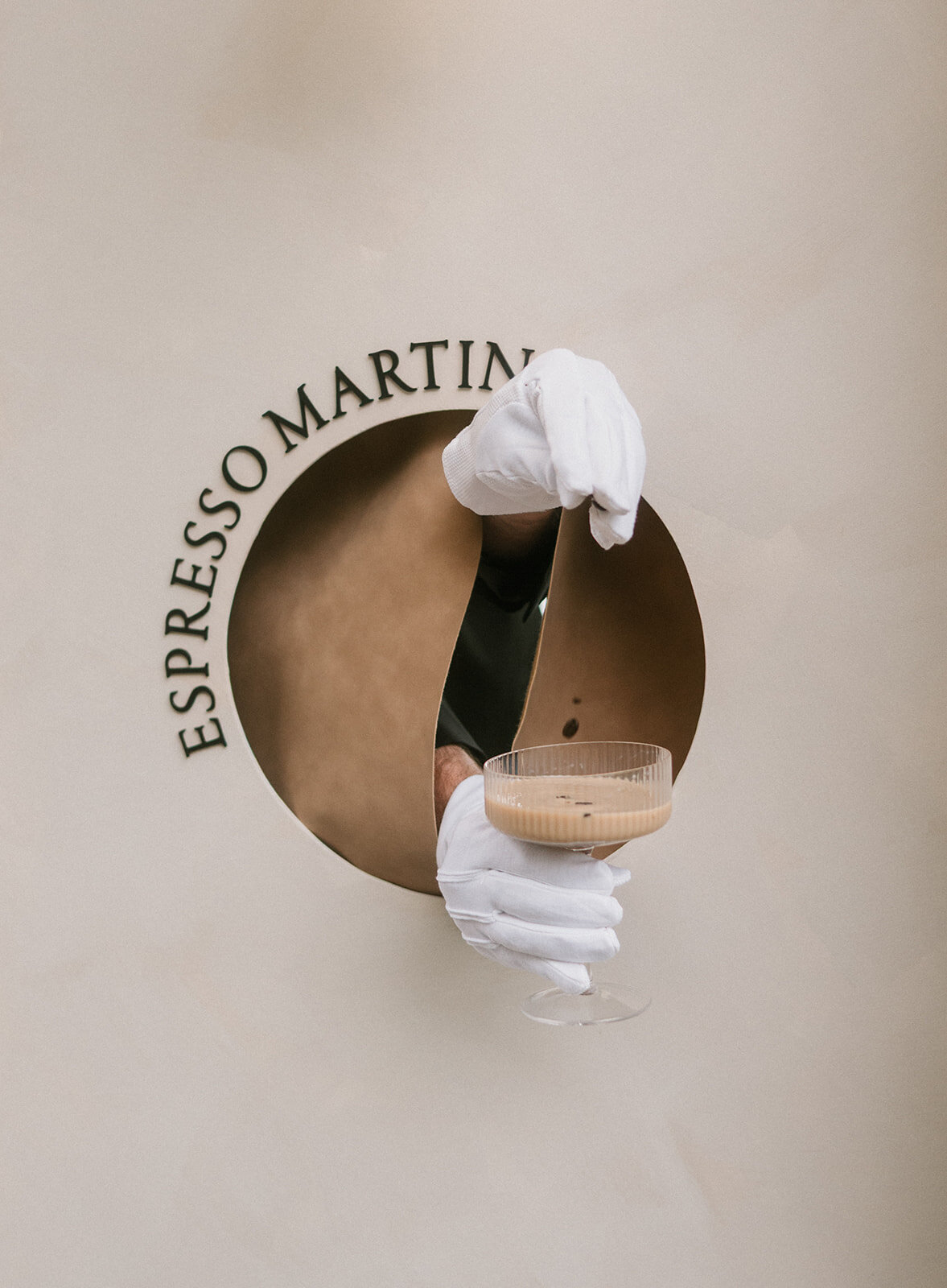 espresso-martini-whiteglove-wedding-jemima-richards-photography