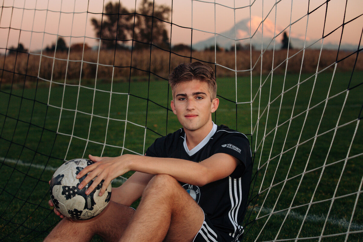 Tahoma Senior portraits soccer 58