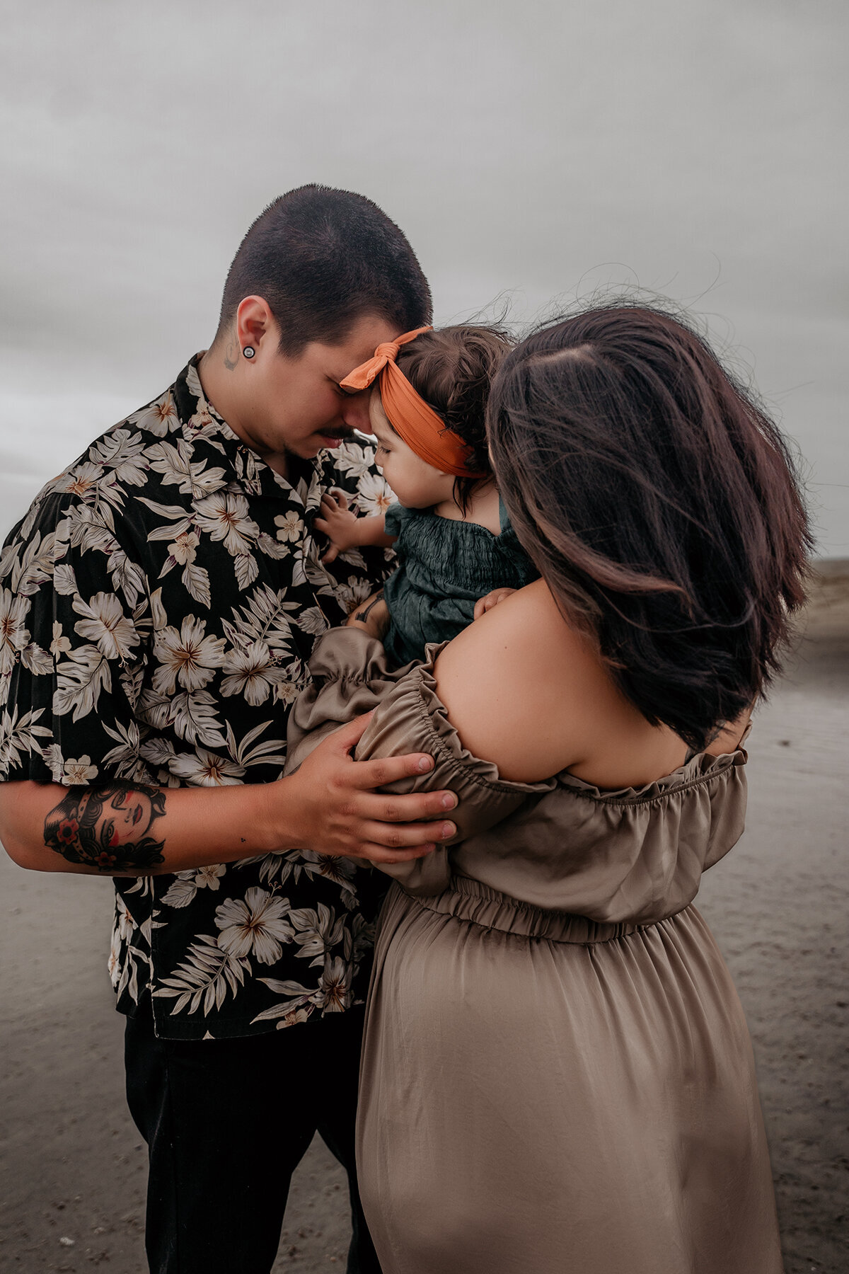 sealbeach-family-photo_m12