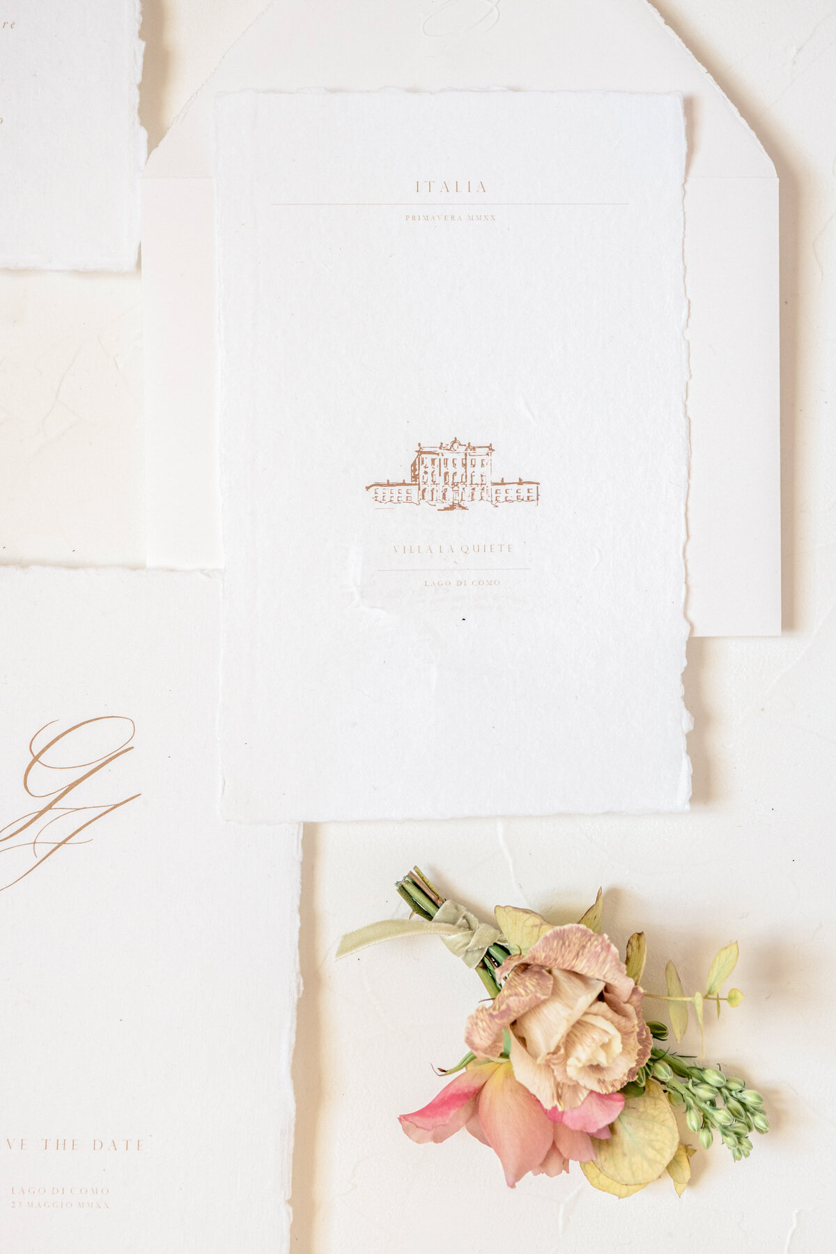 16-Villa-Sola-Cabiati-Flatlay-peach-green-Wedding-Photography-Victoria-Amrose (5)