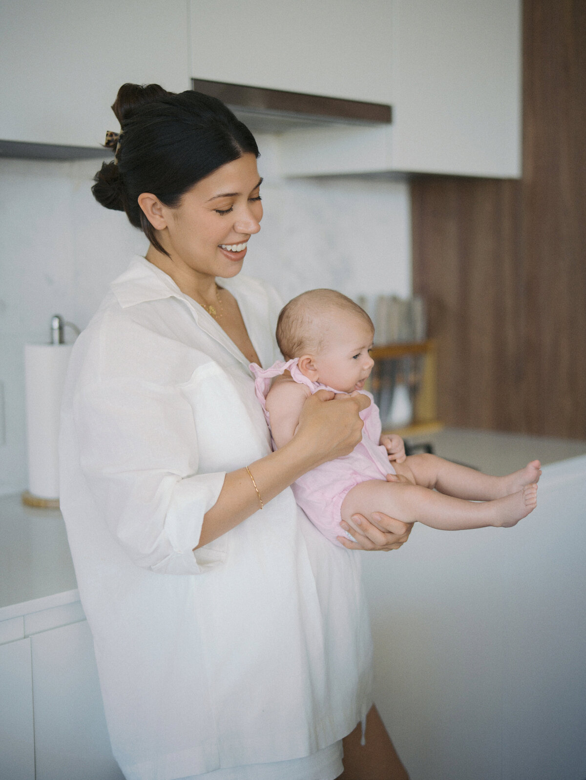 At-home newborn photos in Vancouver_1