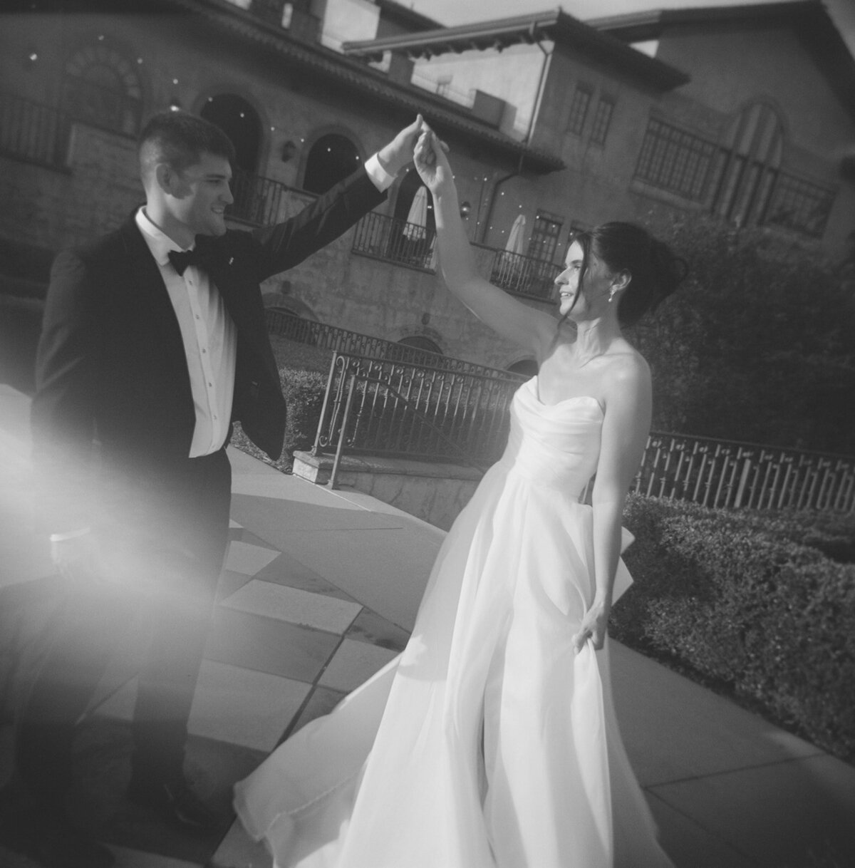 Club-at-Corazon-Wedding-ColumbusOhio-JNBroski-OliviaCasey083