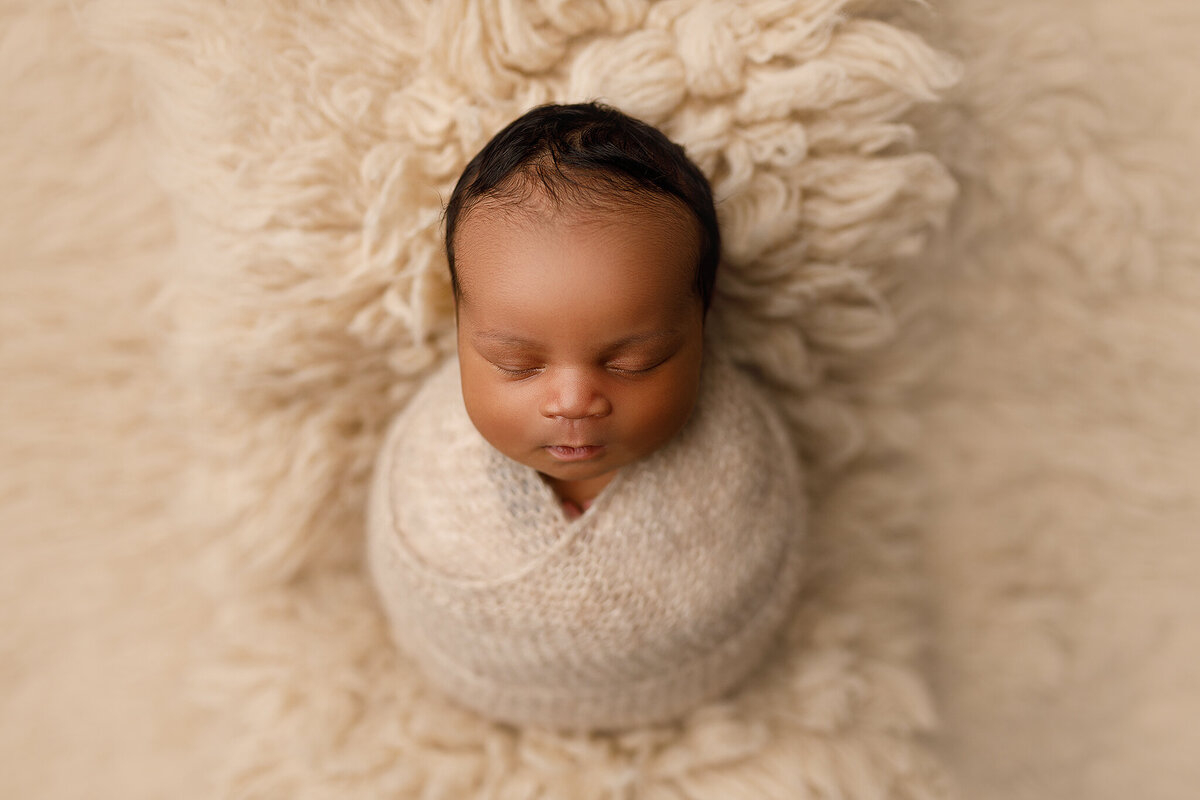 McDonough newborn photographer, Atlanta Newborn Photographer, Fayetteville newborn Photographer, Peachtree city newborn photographer, Hampton ga newborn photographer, marietta ga newborn photographer