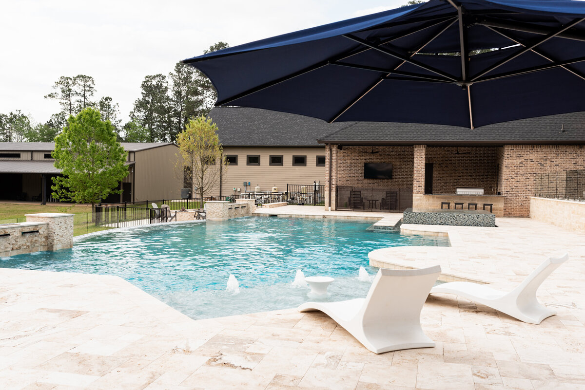 414_PoolsideM_2023-7788-Edit-18