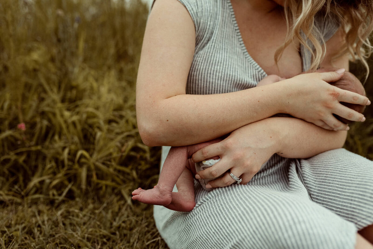 breastfeeding-photographer-virginia-beach