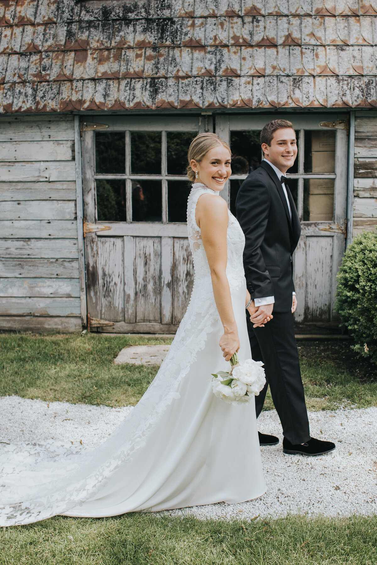 lizzie zack valley rock inn wedding love is rad-6026864