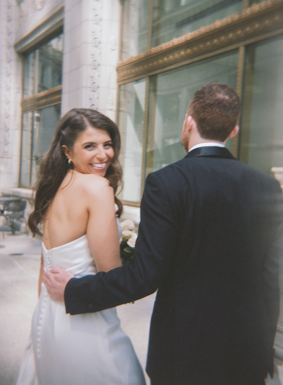 Courtney_Davidson_Photography_Rockwell_on_the_River_Chicago_Wedding_34