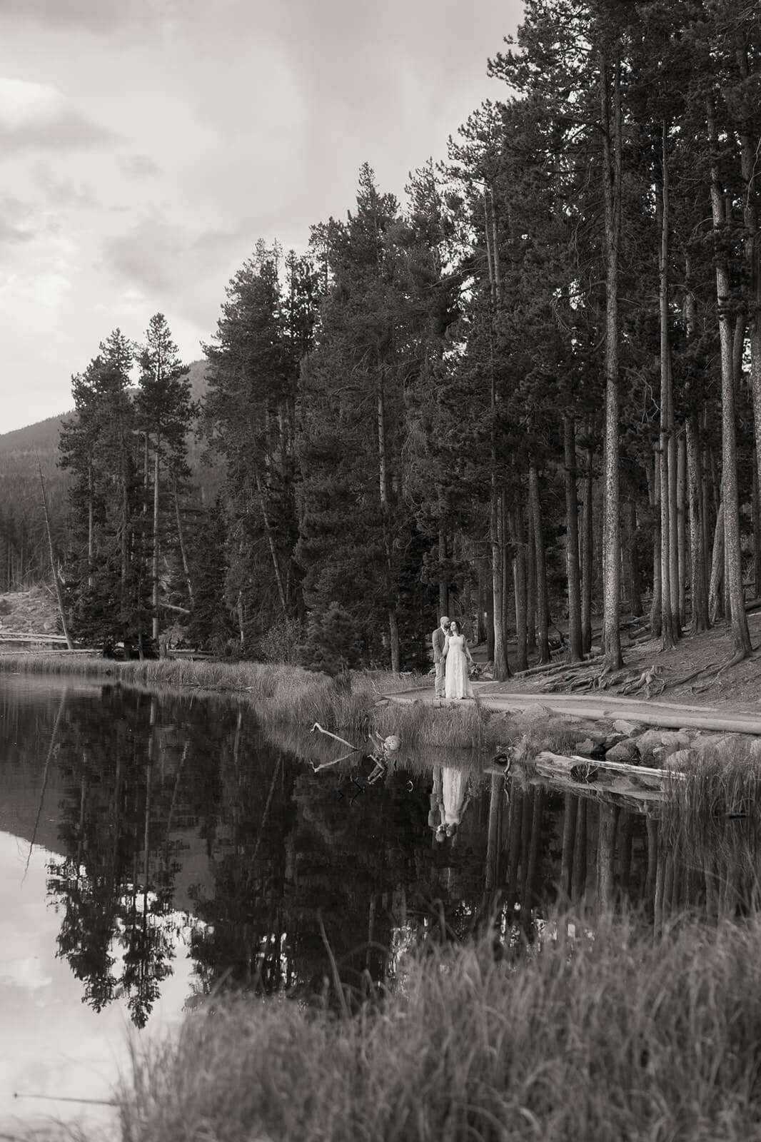 Adventure-elopement-photographer-13